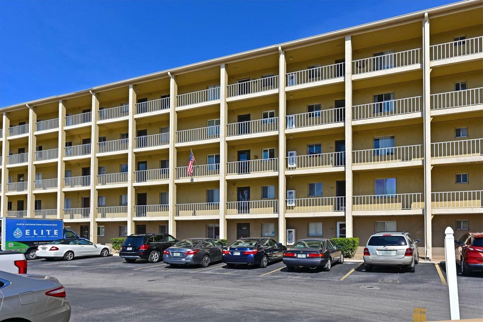 Property Photo:  3656 Lake Bayshore Drive 319 Bldg K  FL 34205 