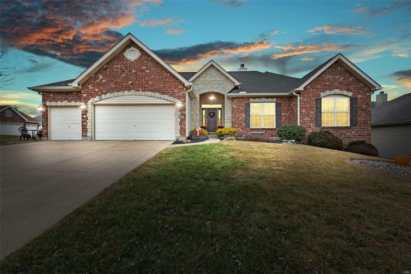 Property Photo:  810 Tyler Ridge Drive  MO 63368 