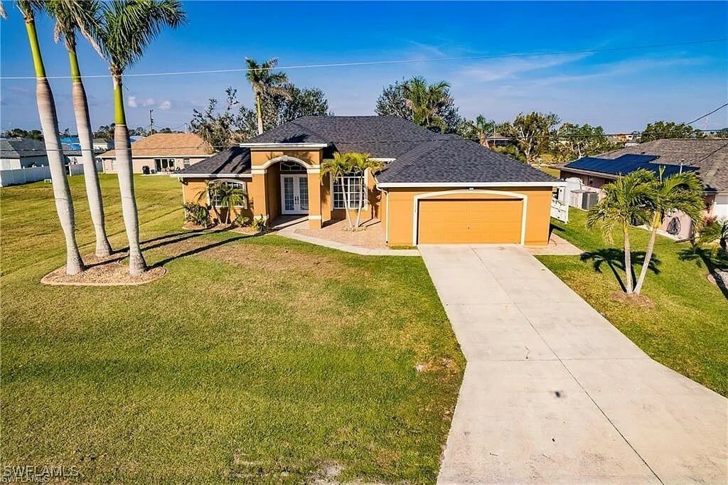 Property Photo:  1208 NW 14th Avenue  FL 33993 