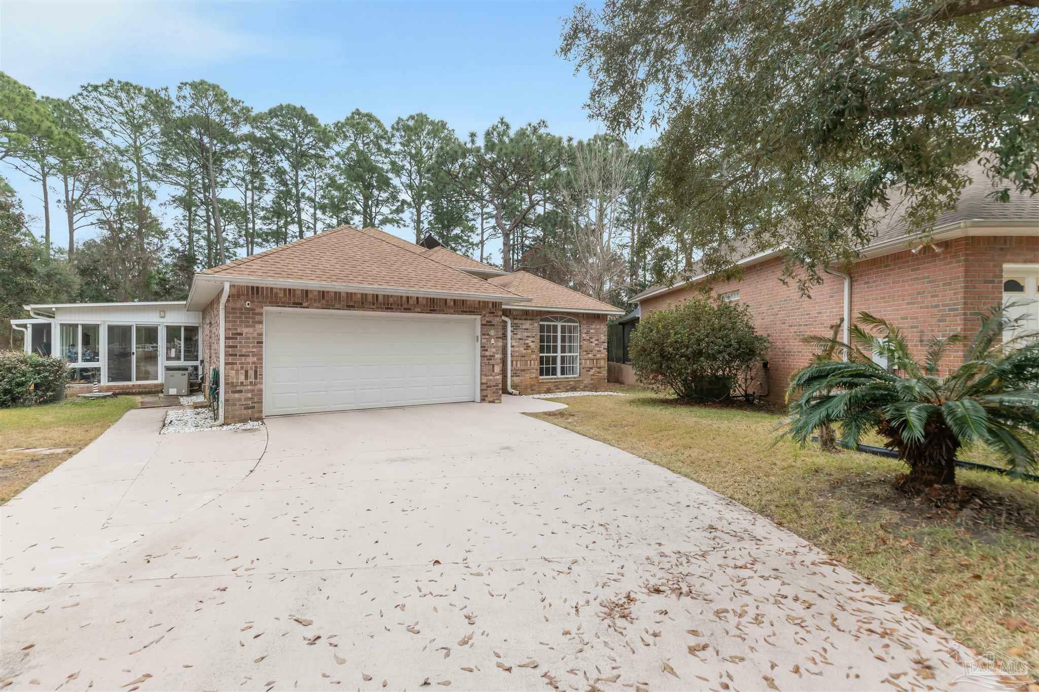 Property Photo:  9679 Grallatorial Cir  FL 32507 