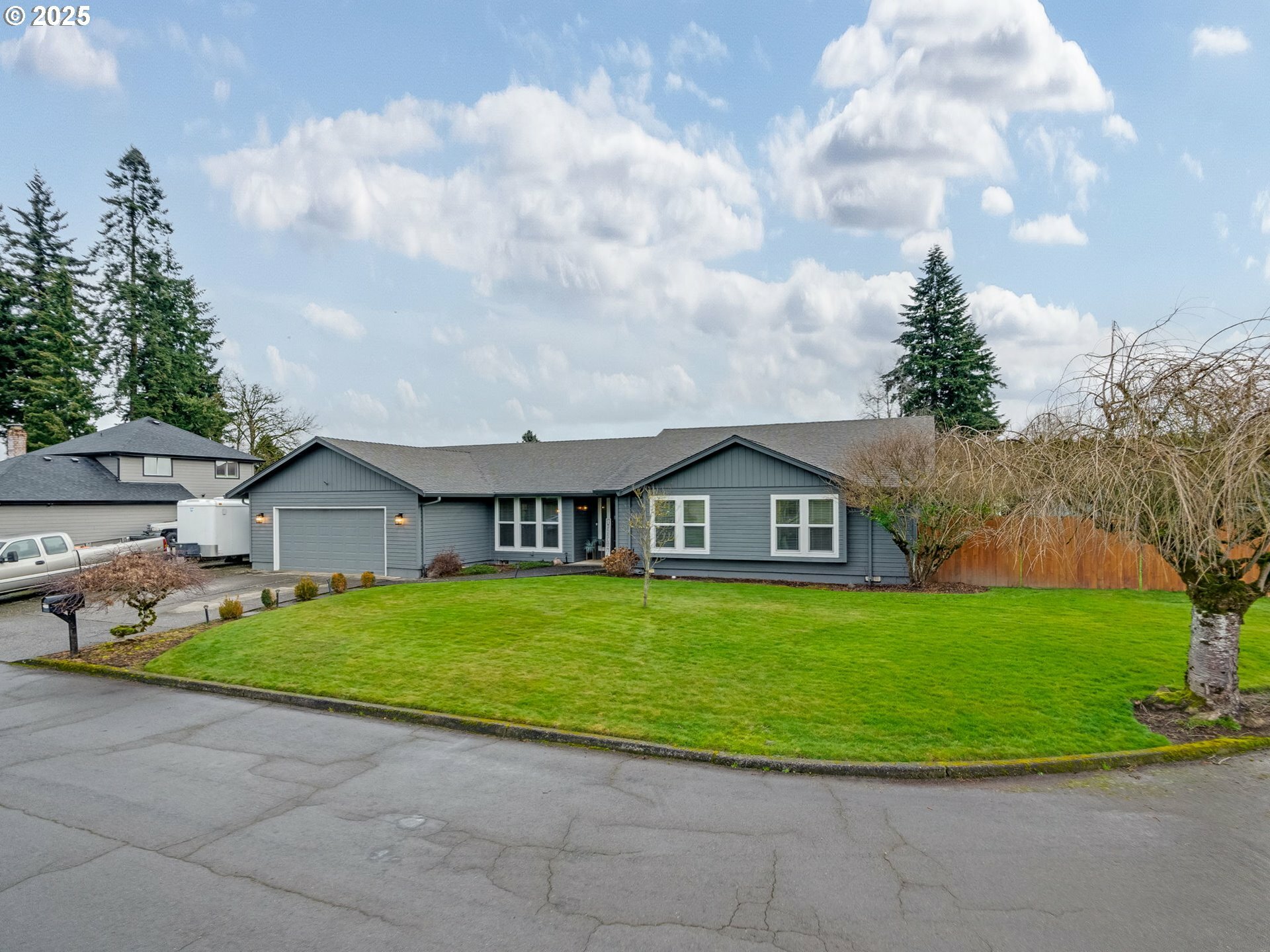 Property Photo:  13311 NE 4th Ct  WA 98685 