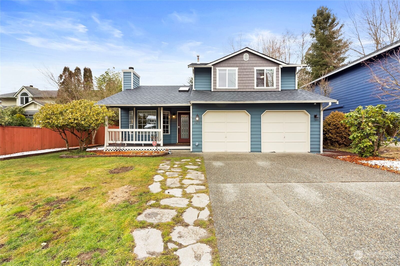 Property Photo: 2633 203rd Street SW WA 98036