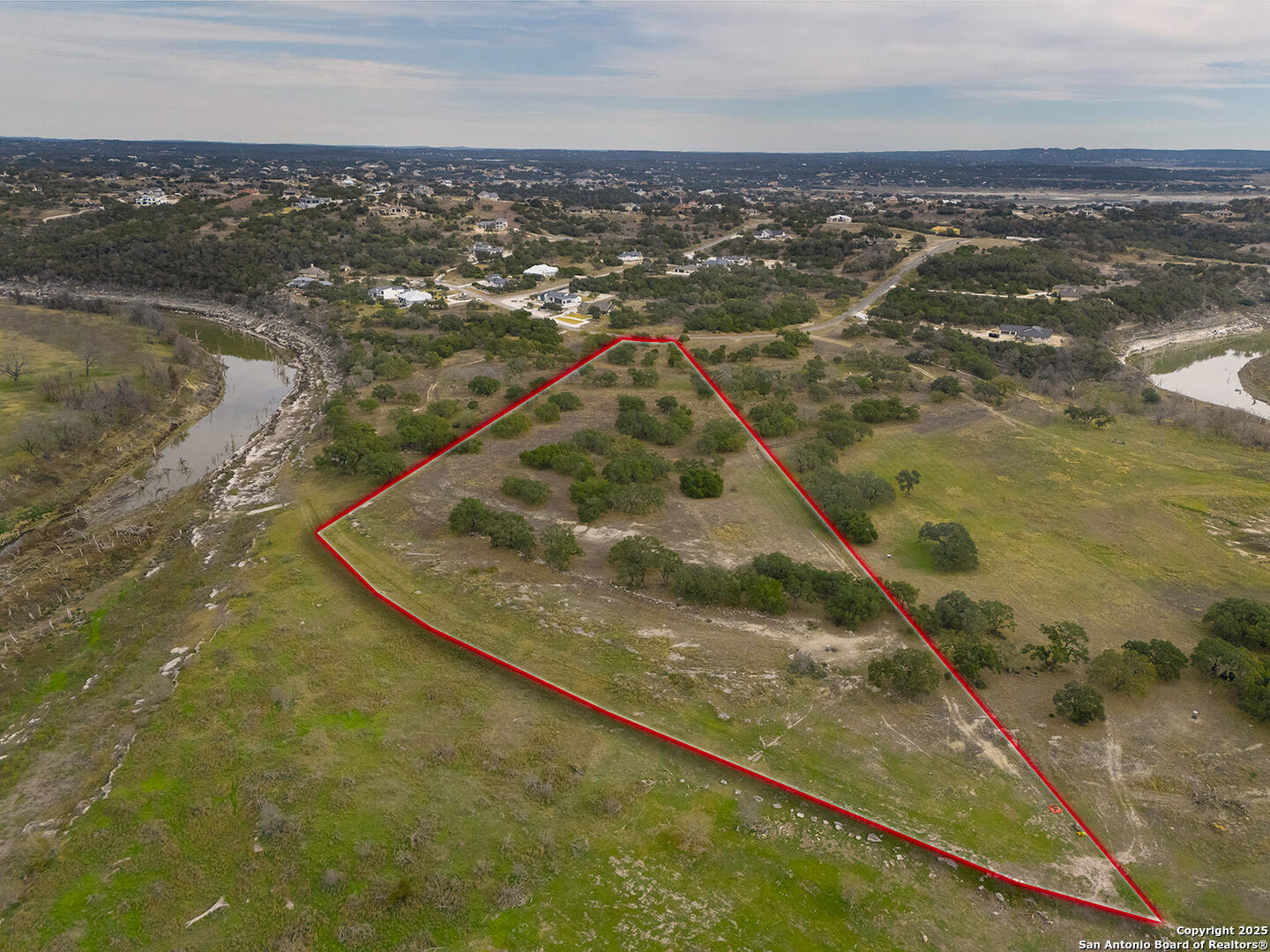 Property Photo: 341 River Cliff Pl TX 78070