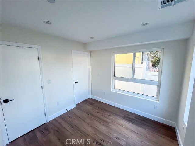 Property Photo:  1776 W 37th Place  CA 90018 
