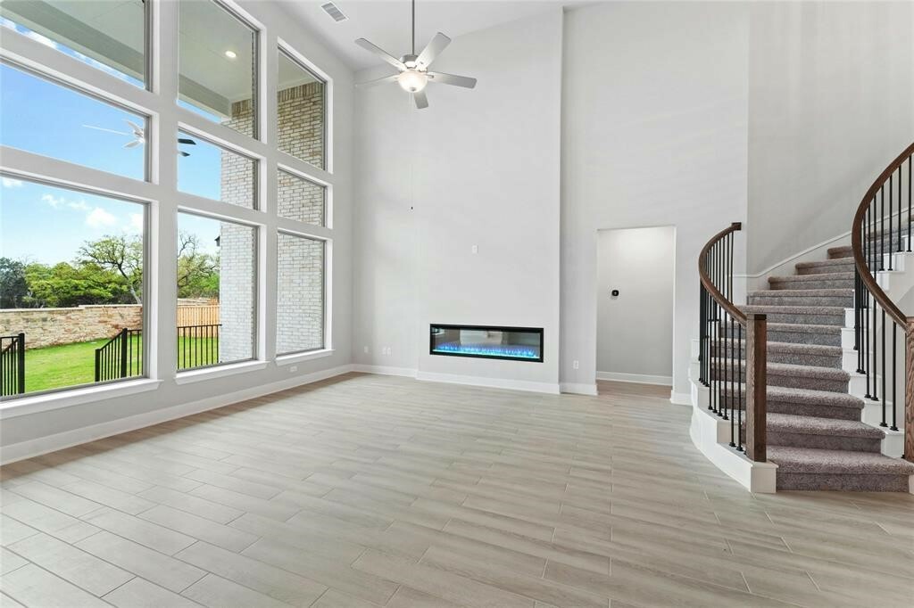 Property Photo: 905 Violet Sunset Drive TX 78628
