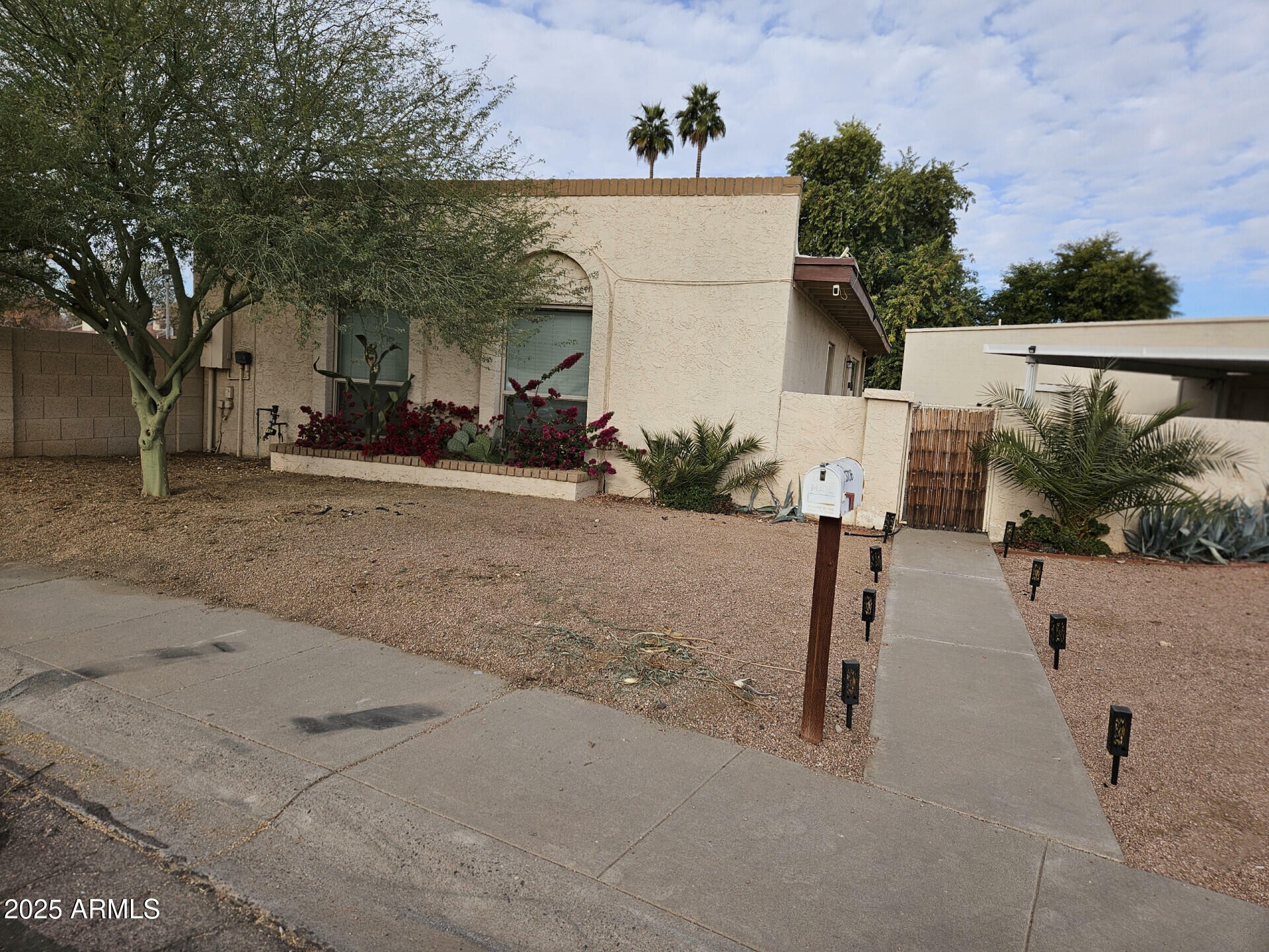 Property Photo:  3706 S Dennis Drive  AZ 85282 