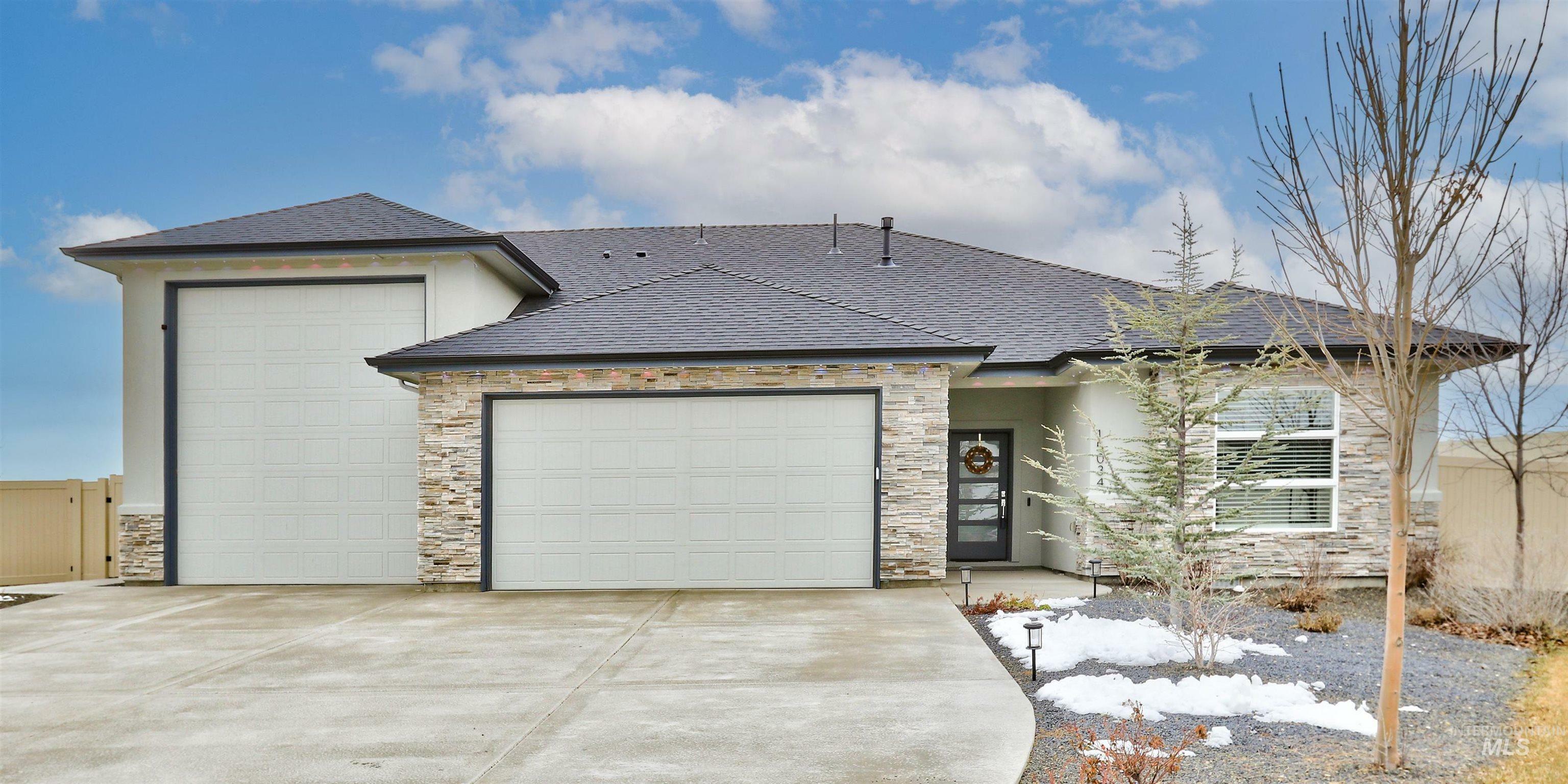 Property Photo: 15034 Veraison Pl. ID 83607