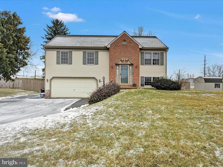 846 E Main Street  Mount Joy PA 17552 photo