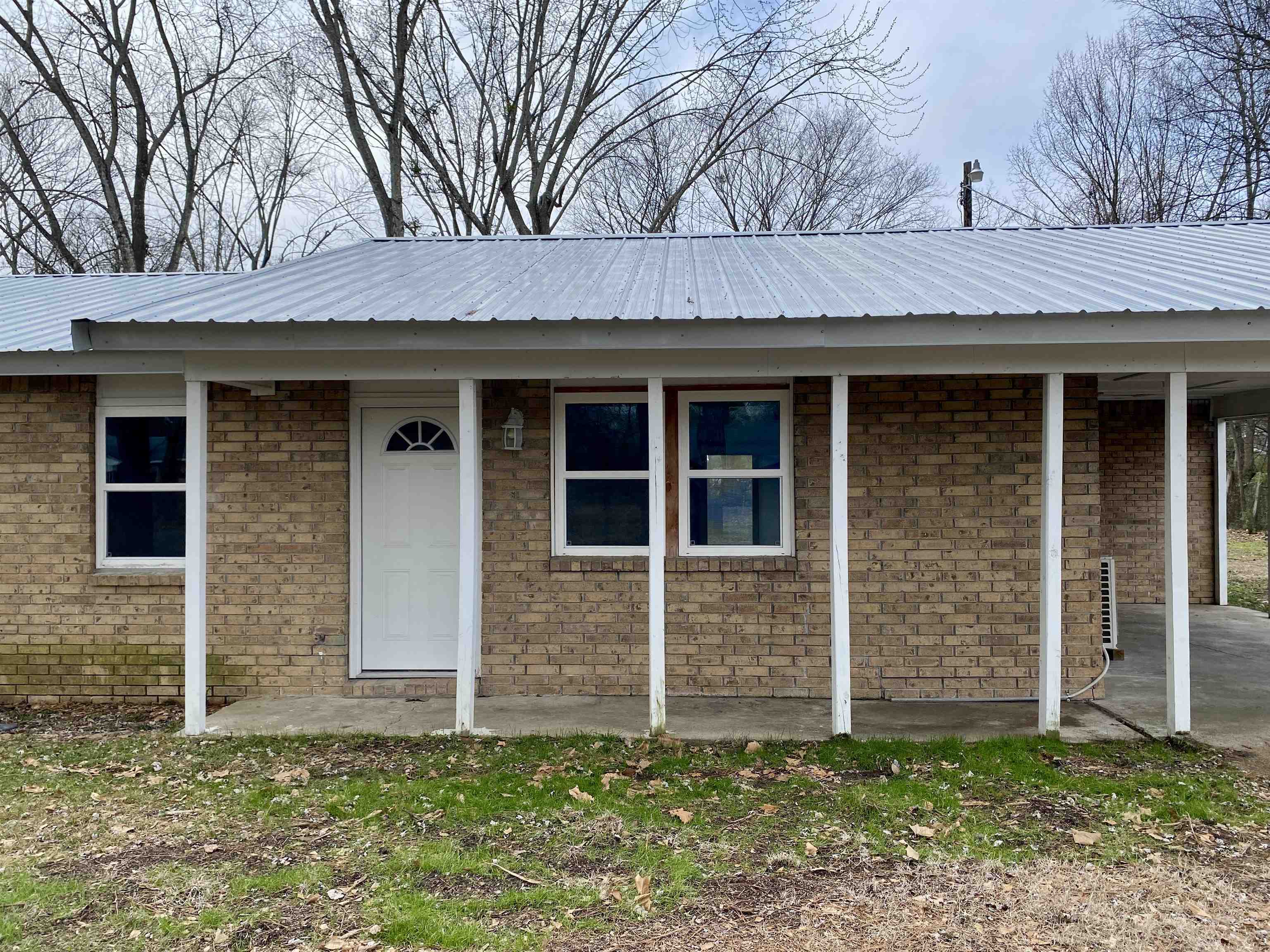 Property Photo: 1204 Crescent Drive AR 72855