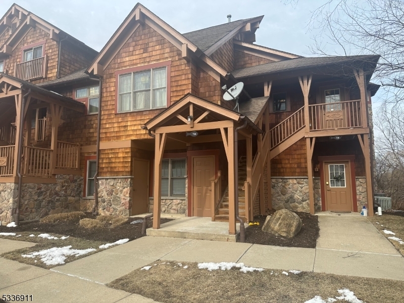 7 Maple Crescent 13  Vernon Twp. NJ 07462 photo