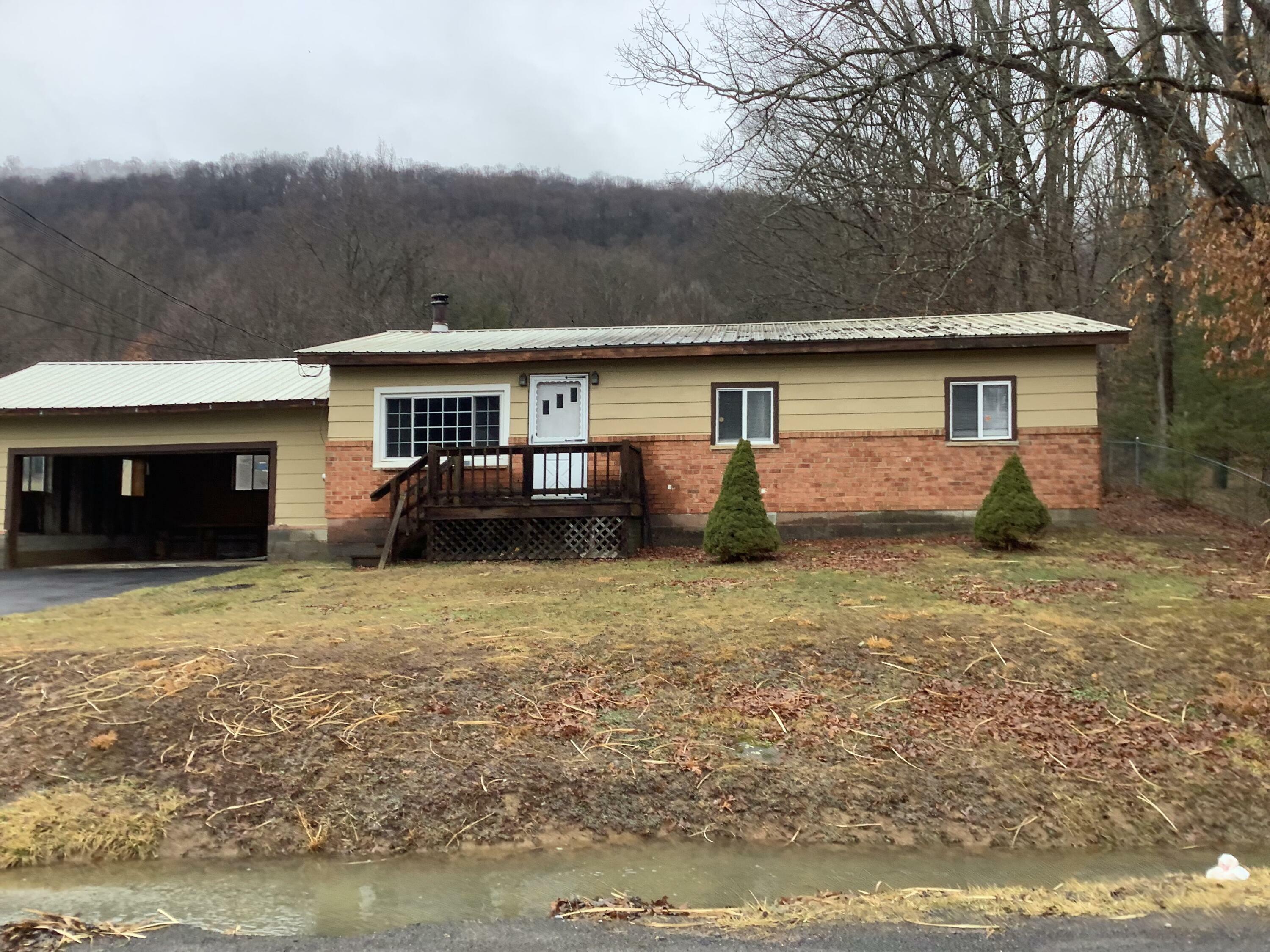 Property Photo:  329 Osborne Drive  WV 25962 