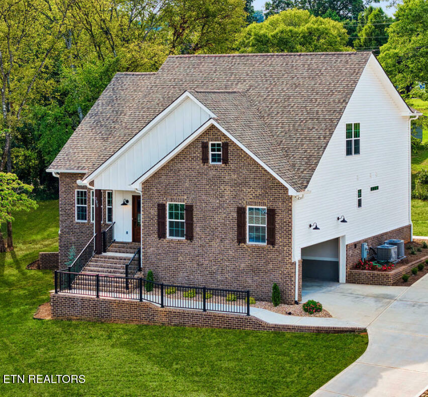 Property Photo: 295 Caulderwood Lane TN 37771