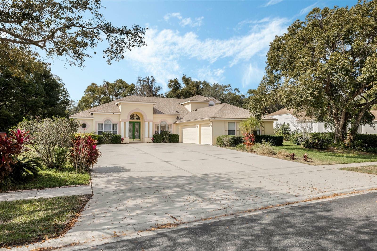 Property Photo:  126 Seville Chase Drive  FL 32708 