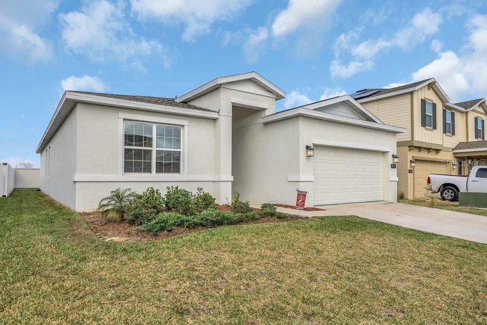 Property Photo:  1934 Pond Pine Court  FL 33844 