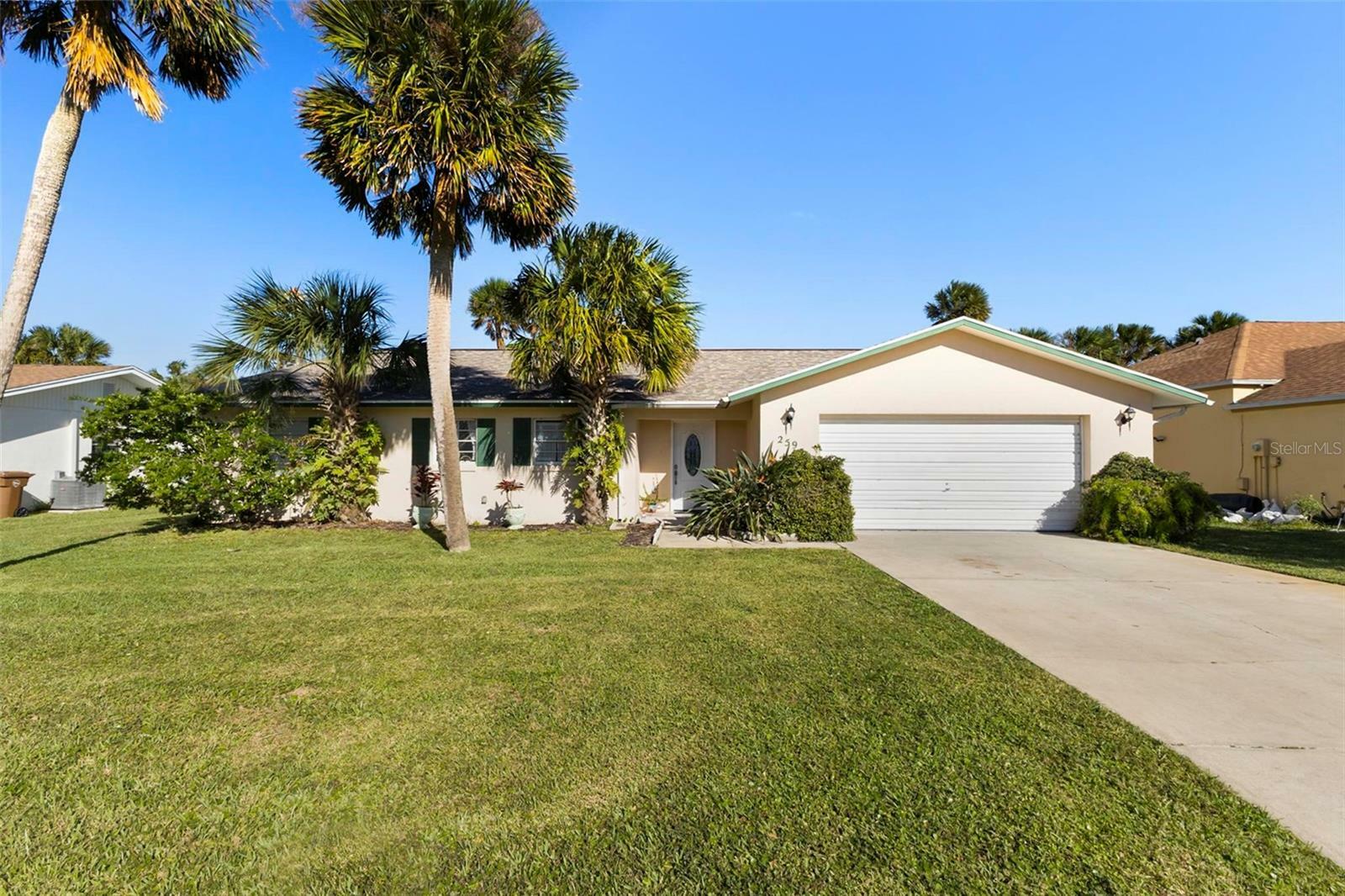 Property Photo: 259 Ocean Palm Drive FL 32136