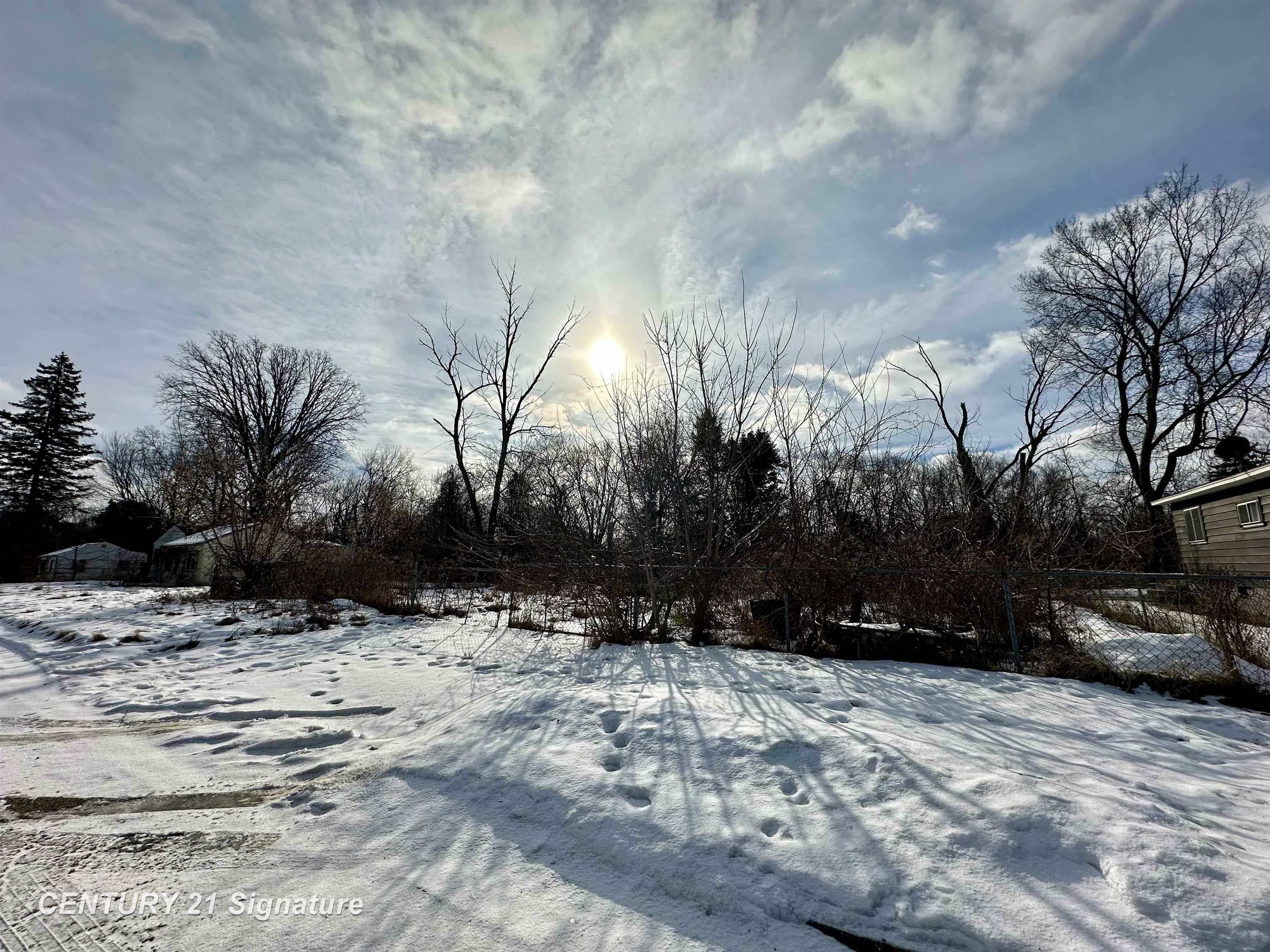 Property Photo: 1499 W Juliah Avenue MI 48505