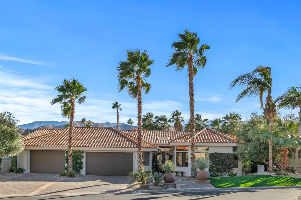 72687 Spyglass Lane  Palm Desert CA 92260 photo