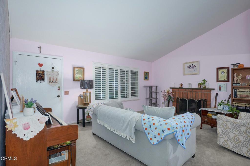 Property Photo:  2209 Aspenpark Court  CA 91362 