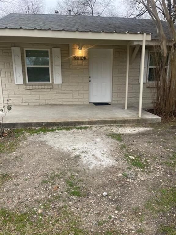 Property Photo: 9116 Rowland TX 76108