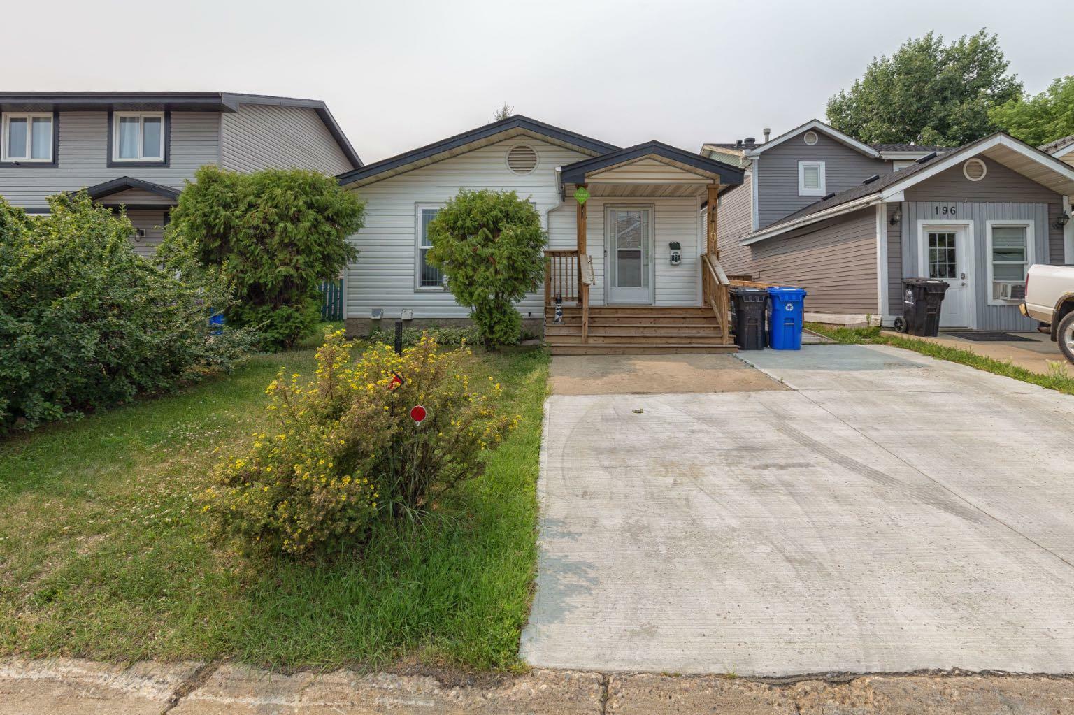 Property Photo:  194 Windsor Drive  AB T9H 4R2 