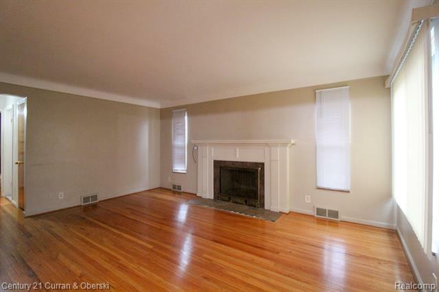 Property Photo:  7907 W Morrow Circle  MI 48126 