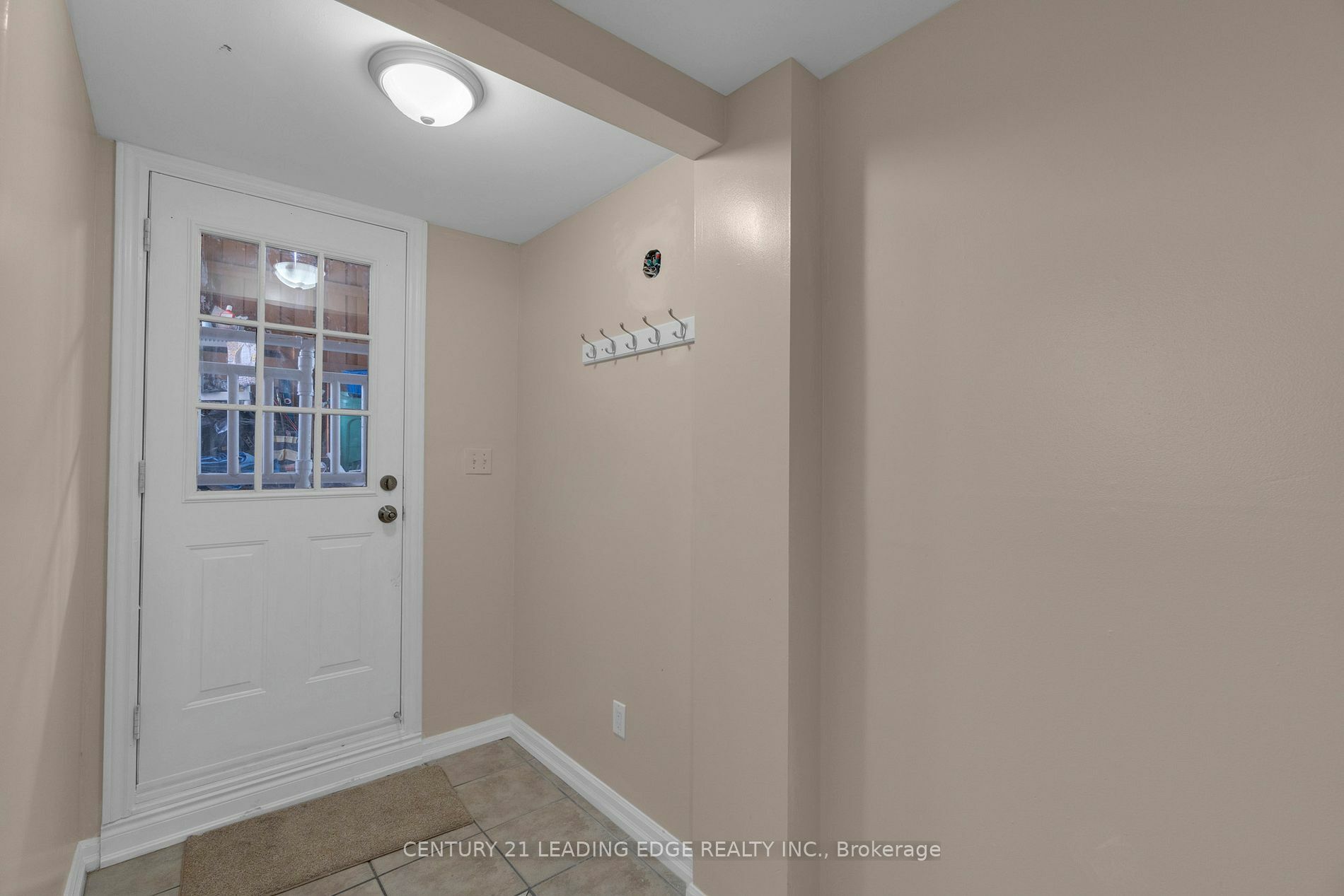 Photo de la propriété:  35 Benton St #1 - Basement  ON L6W 3B8 