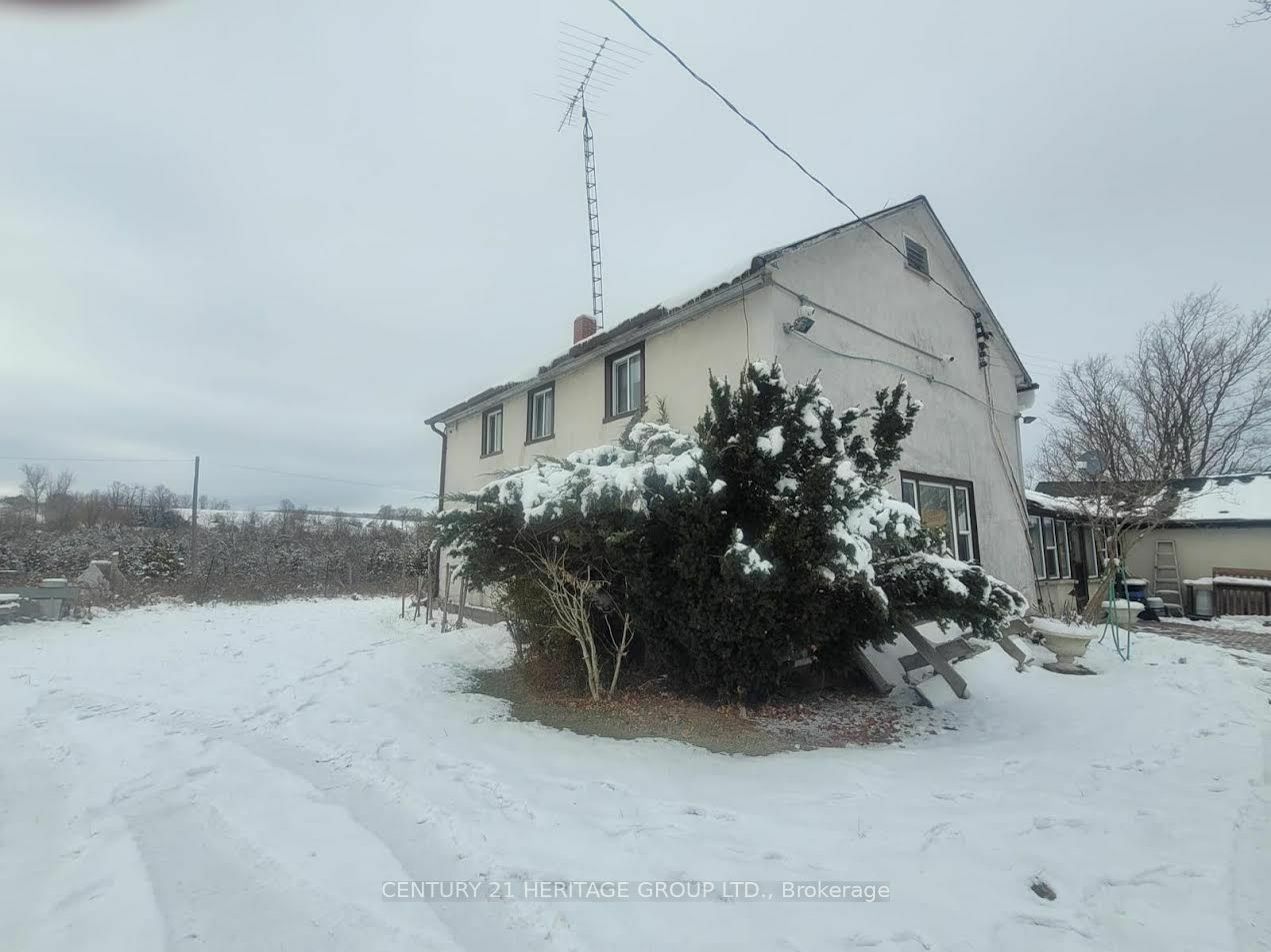 Property Photo:  508263 On-89 High #A  ON L9V 0P5 