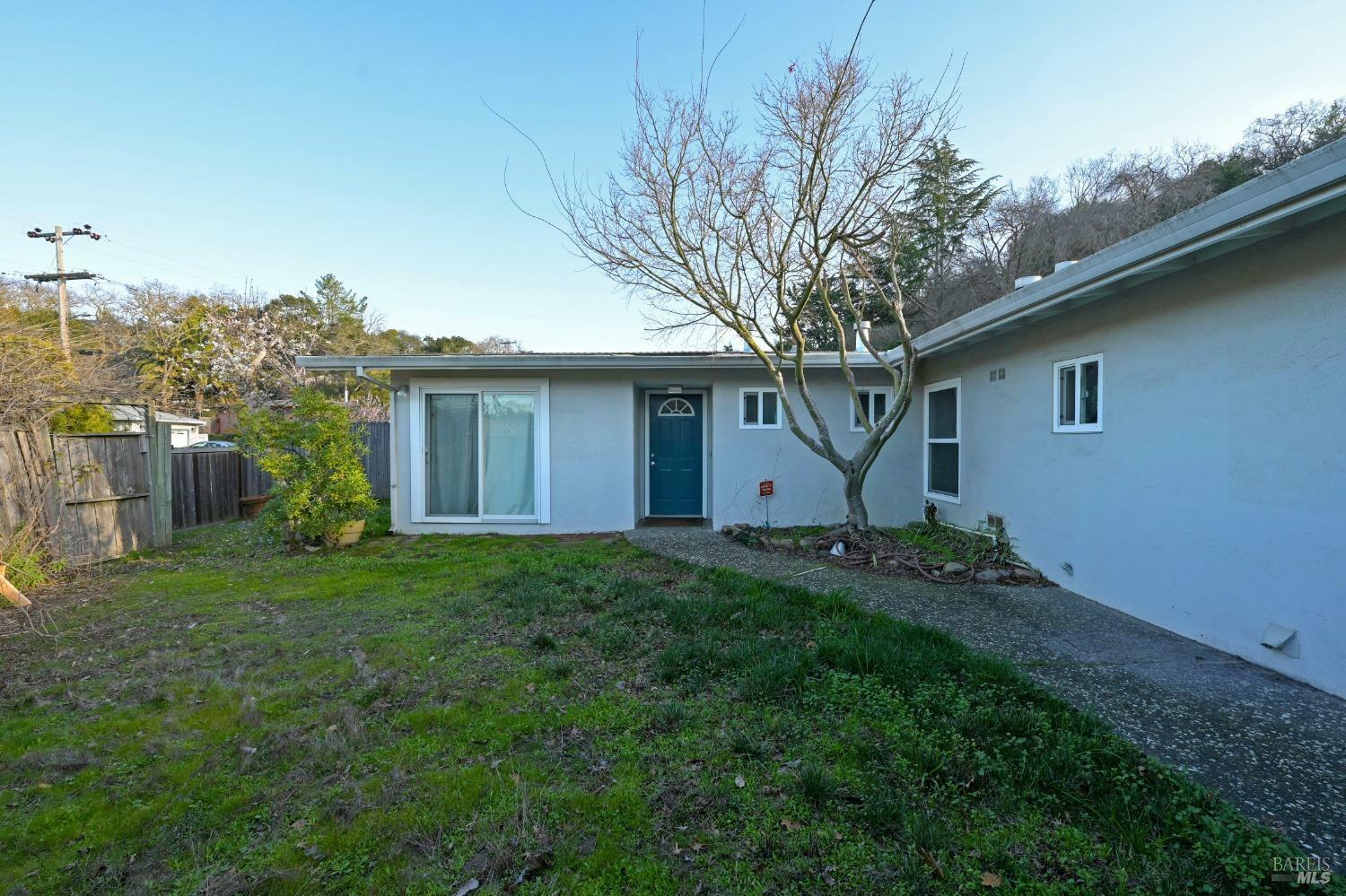 Property Photo:  605 Sunset Parkway  CA 94947 