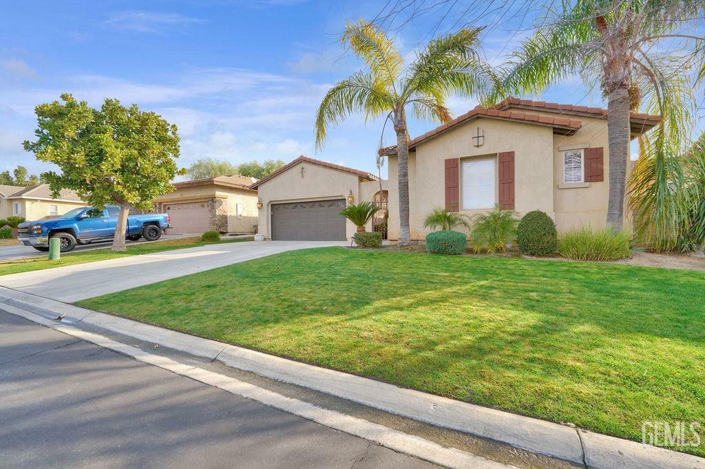 Property Photo:  4702 Aviara Drive  CA 93312 