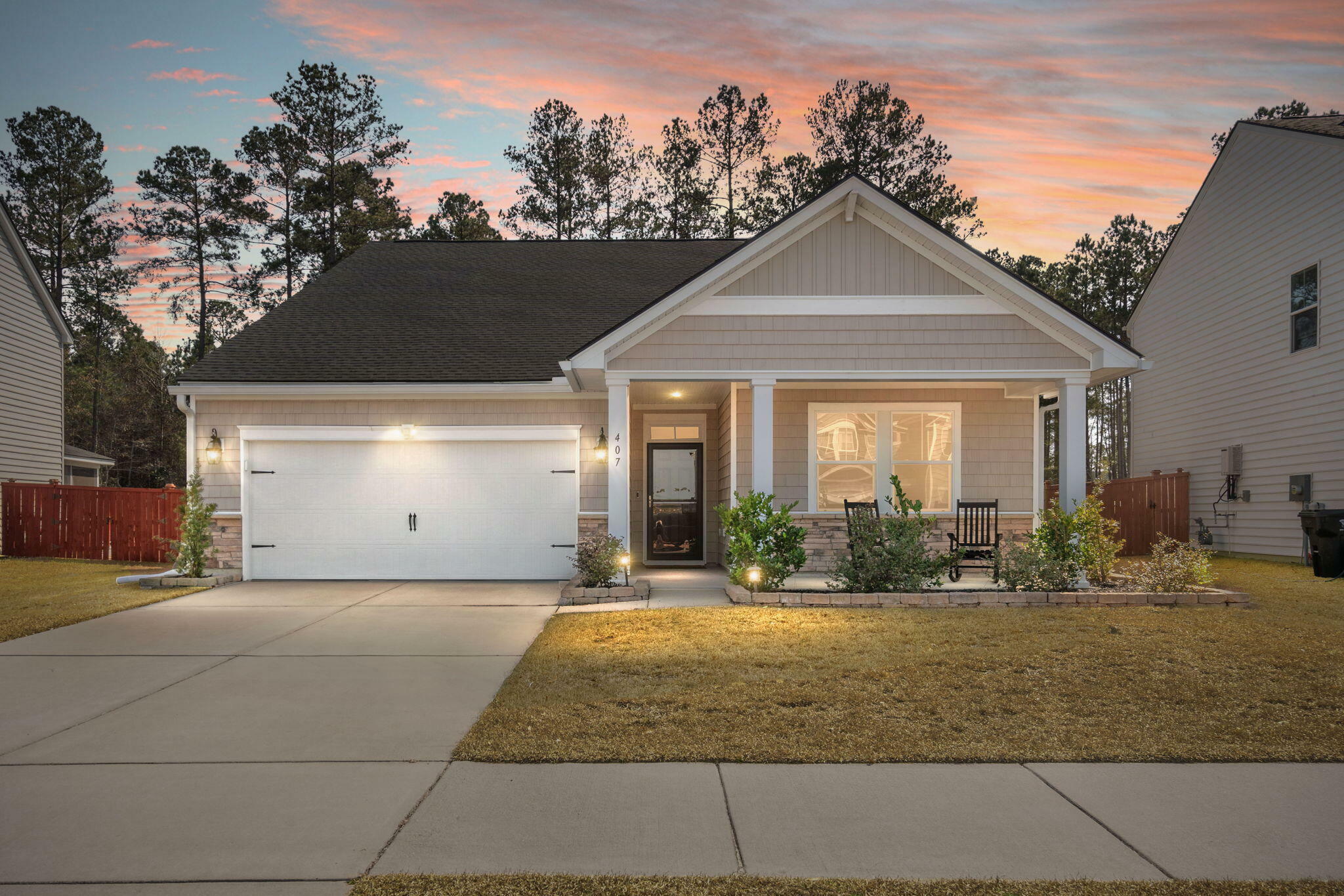 Property Photo:  407 Squire Pope Road  SC 29486 