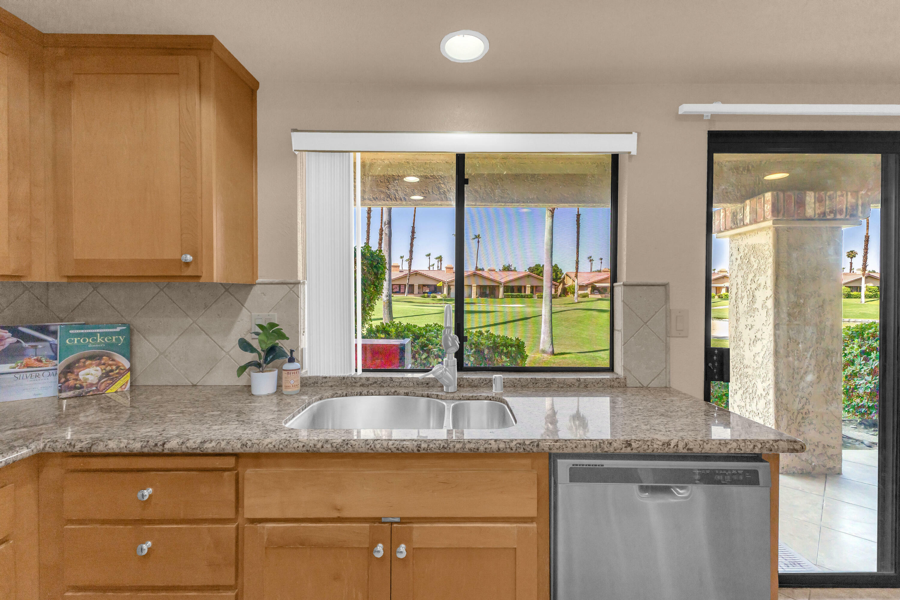 Property Photo: 168 Camino Arroyo S CA 92260