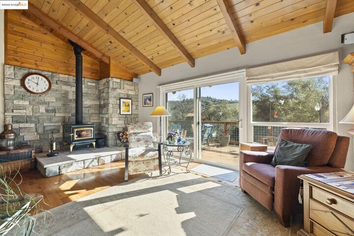 Property Photo:  23607 Porcina Way  CA 95310 