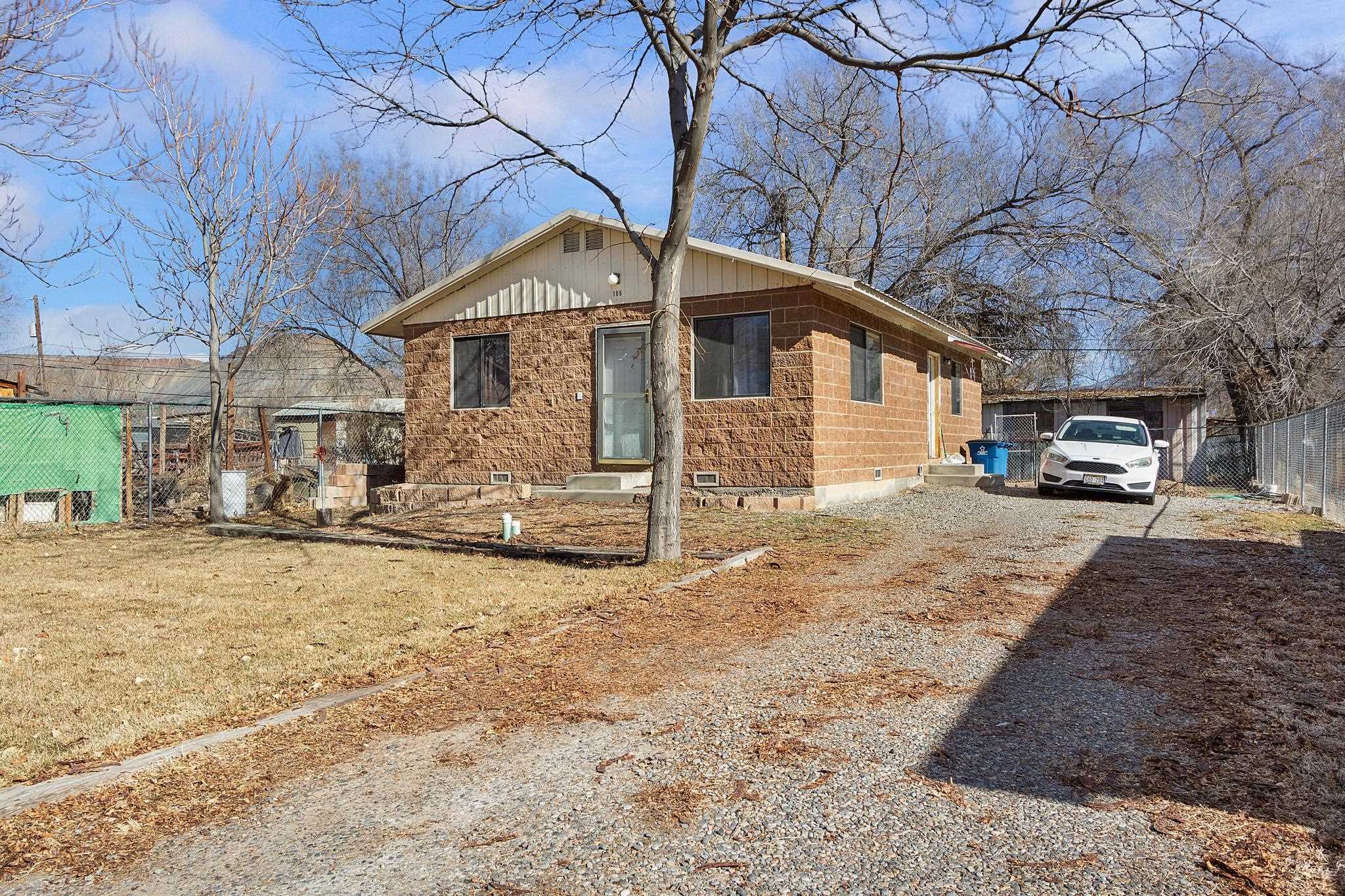 Property Photo:  106 Laura Avenue  CO 81520 