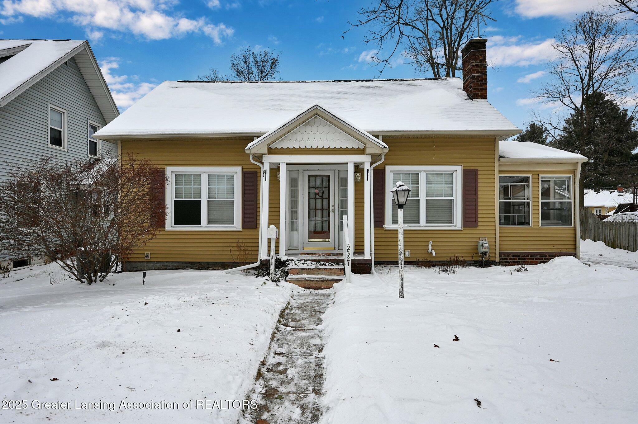 2321 Kensington Road  Lansing MI 48910 photo