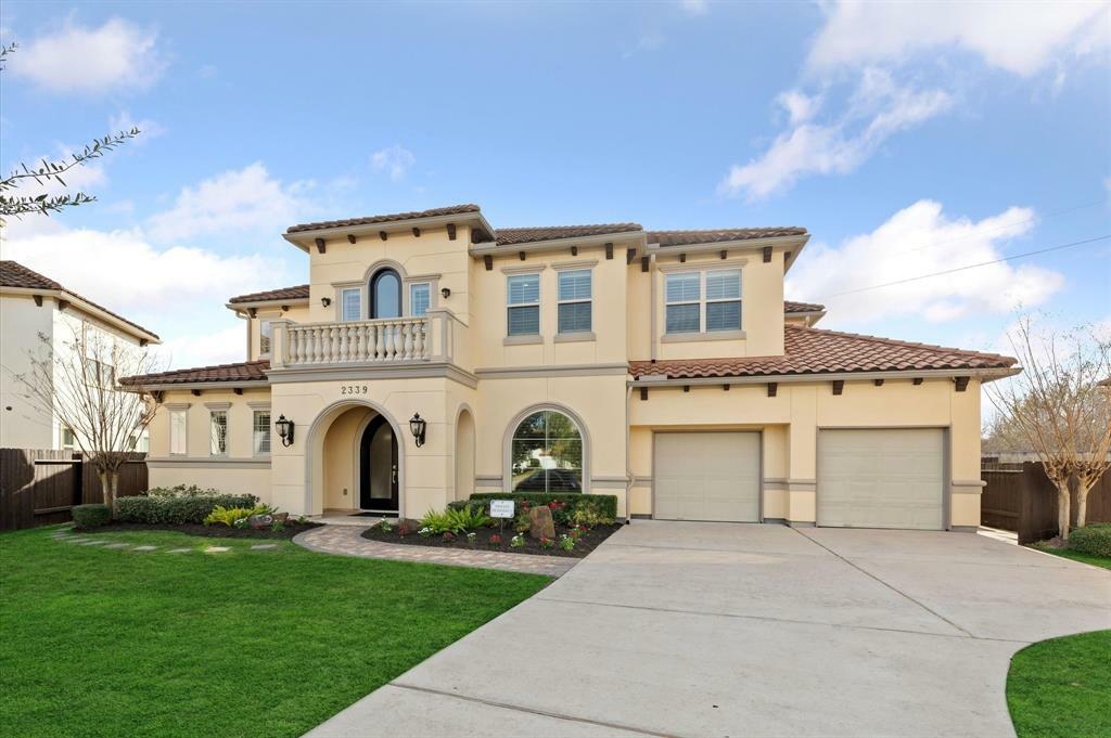 Property Photo: 2339 Wyndam Heights Lane TX 77077