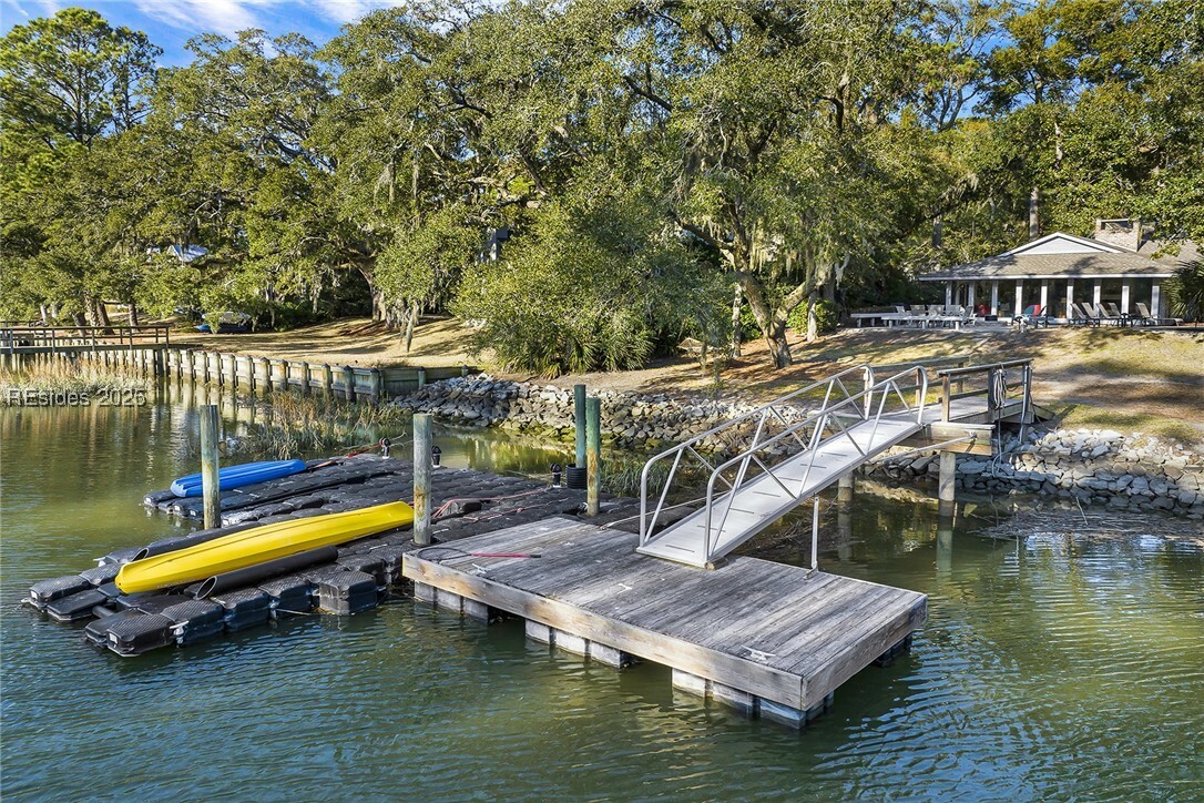 Property Photo: 17 Baynard Cove Road SC 29928