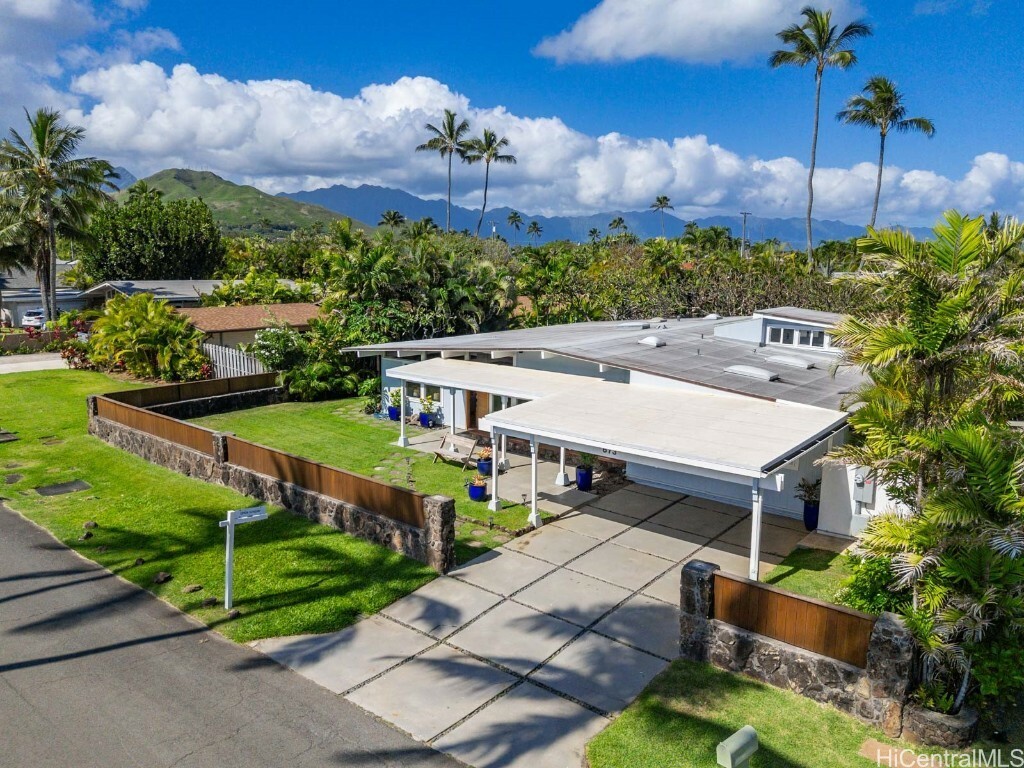 673 Milokai Street  Kailua HI 96734 photo