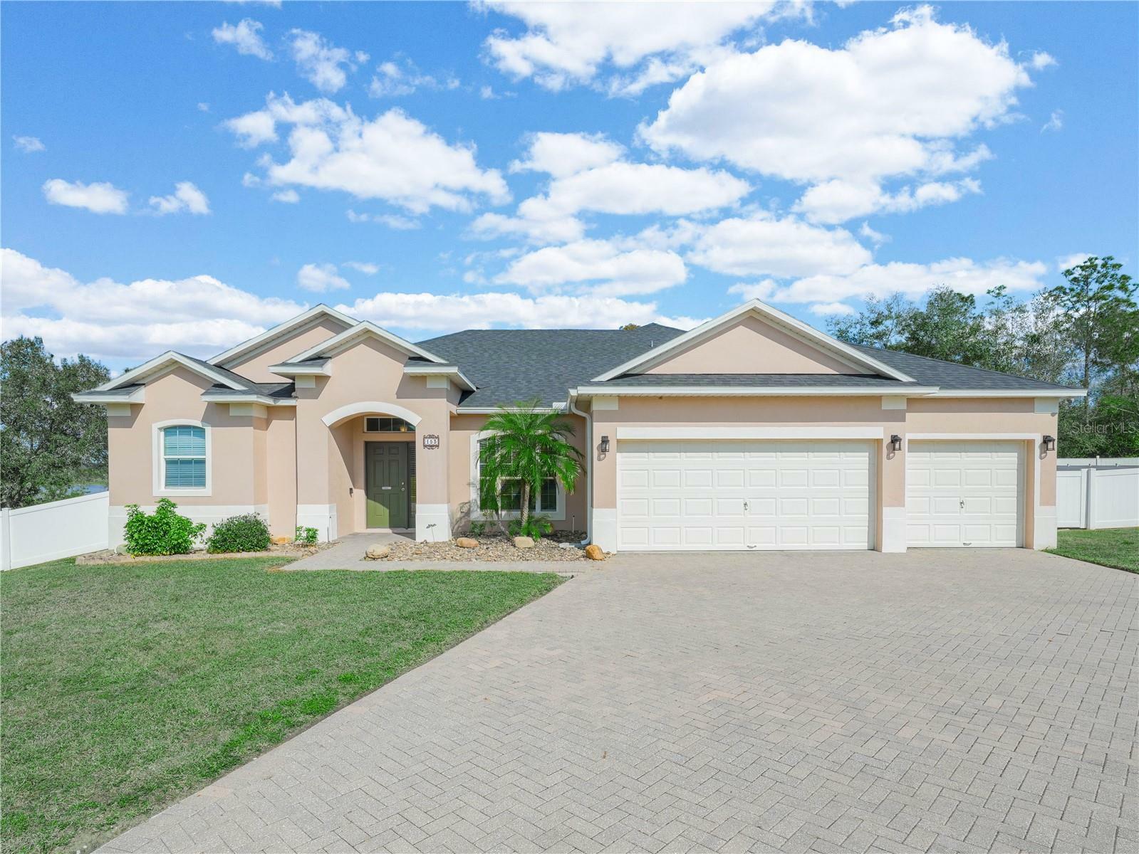 Property Photo: 153 Brookshire Drive FL 33898