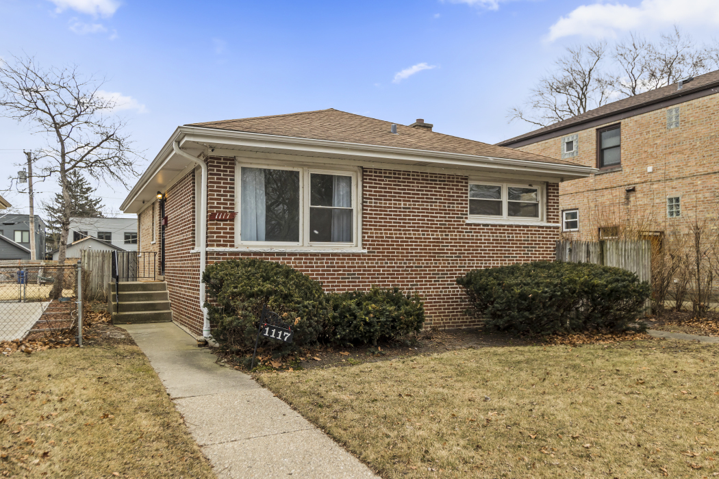 1117 Fowler Avenue  Evanston IL 60202 photo