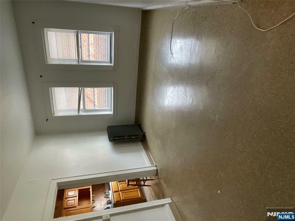 Property Photo:  430 Lexington Avenue 11  NJ 07011 