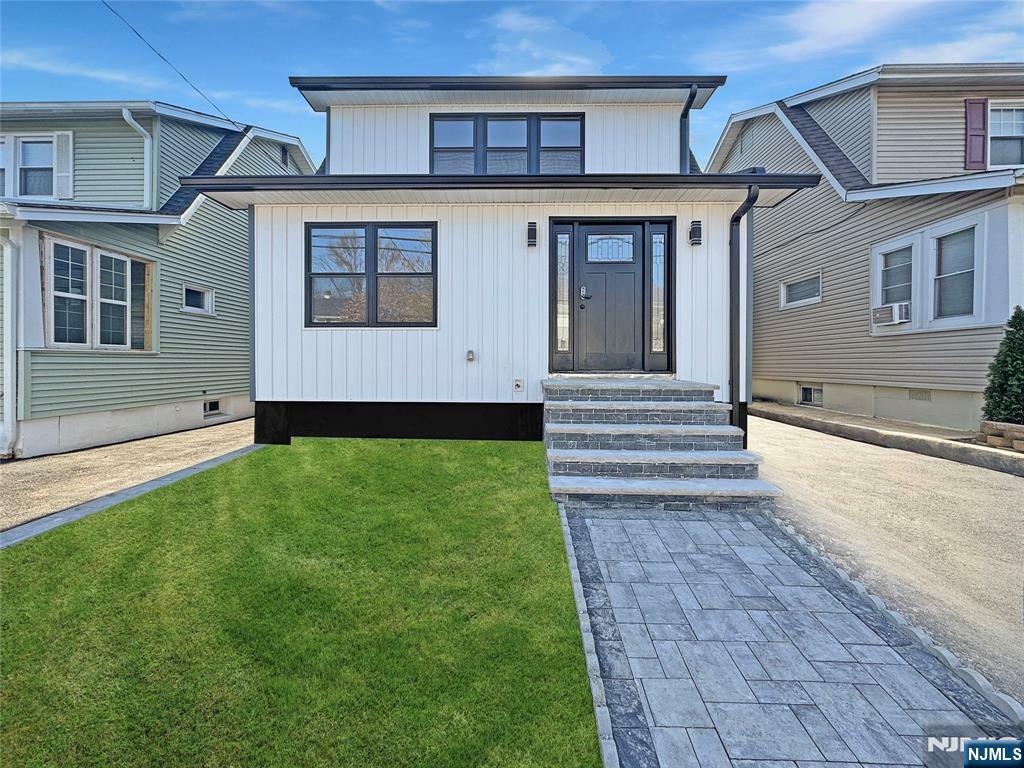 Property Photo:  220 Maryland Avenue  NJ 07503 