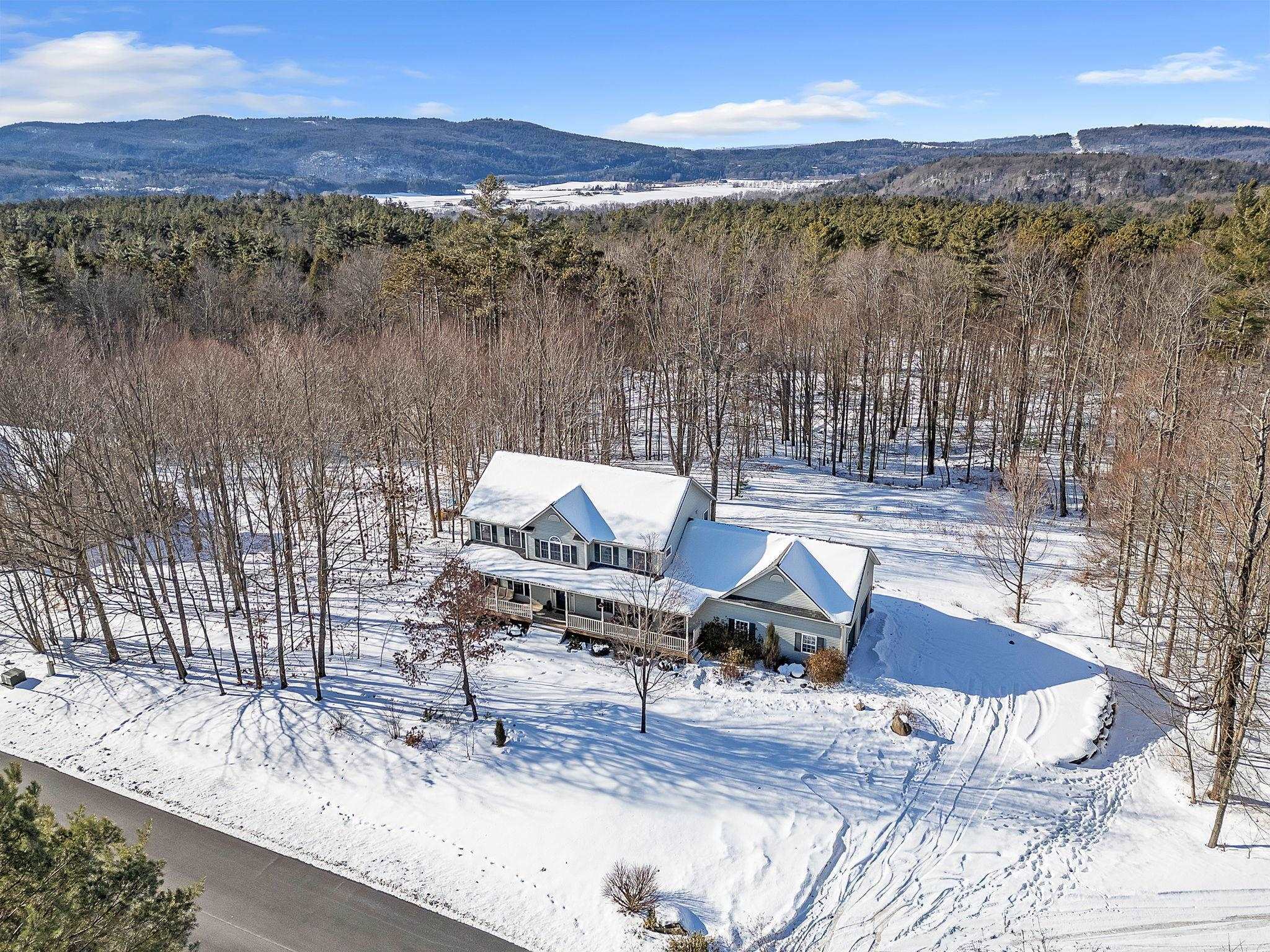 Property Photo:  929 Southview Drive  VT 05477 