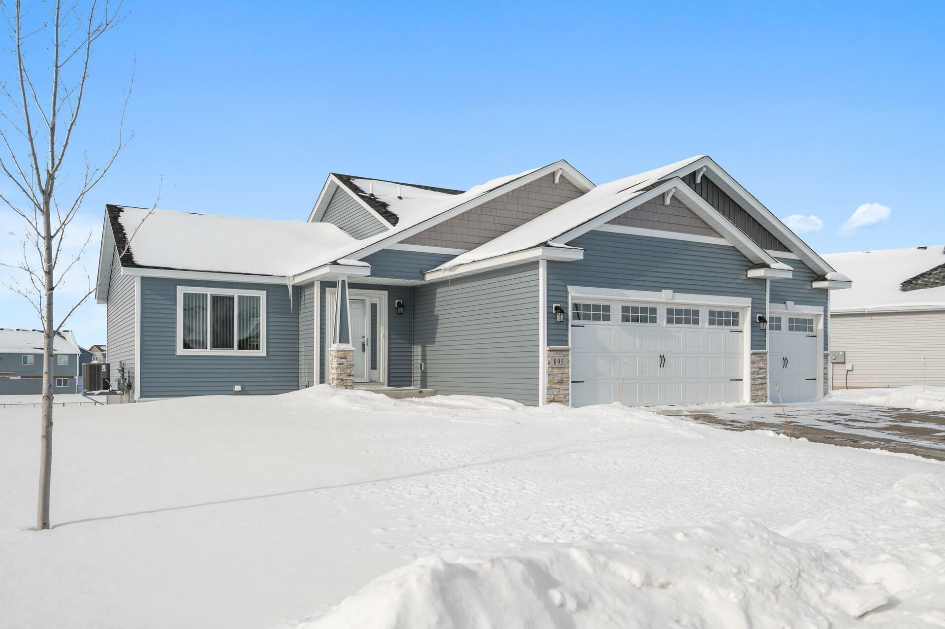 Property Photo:  895 10th Street  MN 55320 