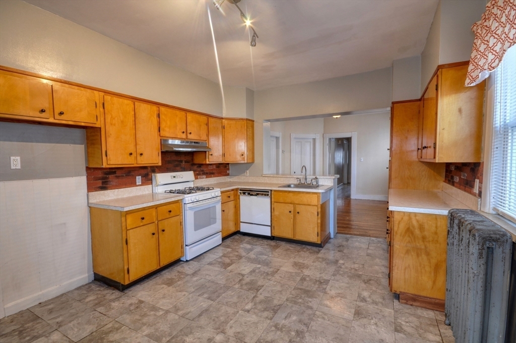 Property Photo:  17 Grant Street  MA 02145 