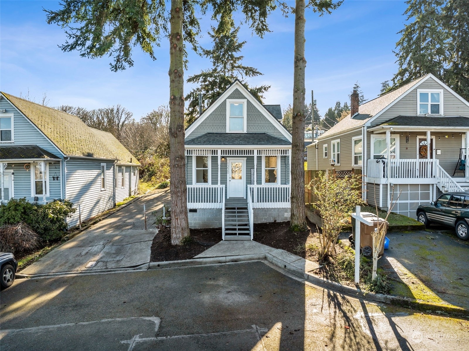 Property Photo:  1220 E 29th Street  WA 98404 