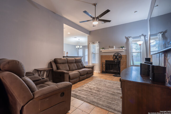 Property Photo: 9002 Trumpet Cir TX 78109