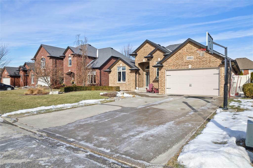 Photo de la propriété:  1054 Woodland Crescent  ON N0R 1A0 