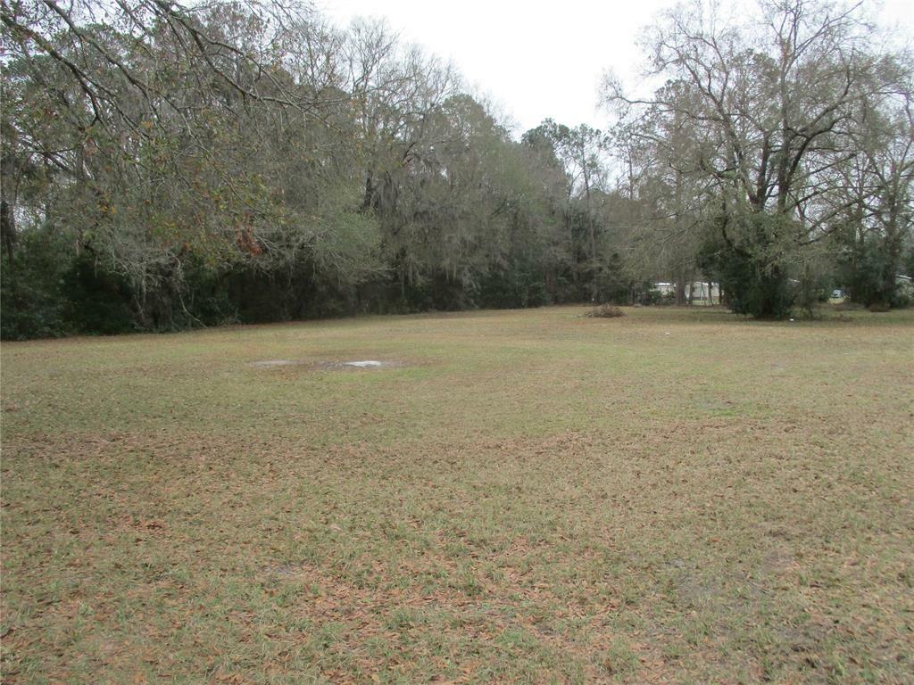 Property Photo:  15809 County Road 108  FL 32046 