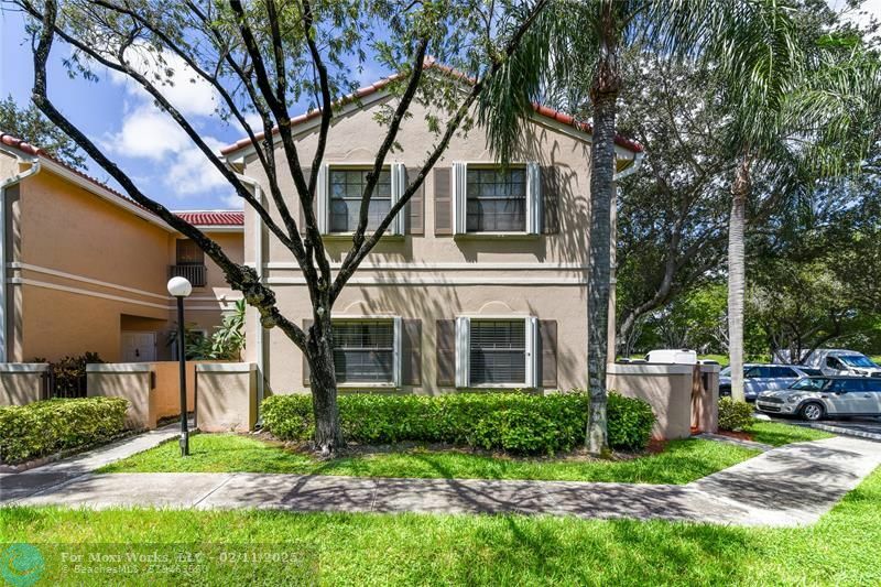 Property Photo:  15880 SW 3rd  Ct 101  FL 33027 