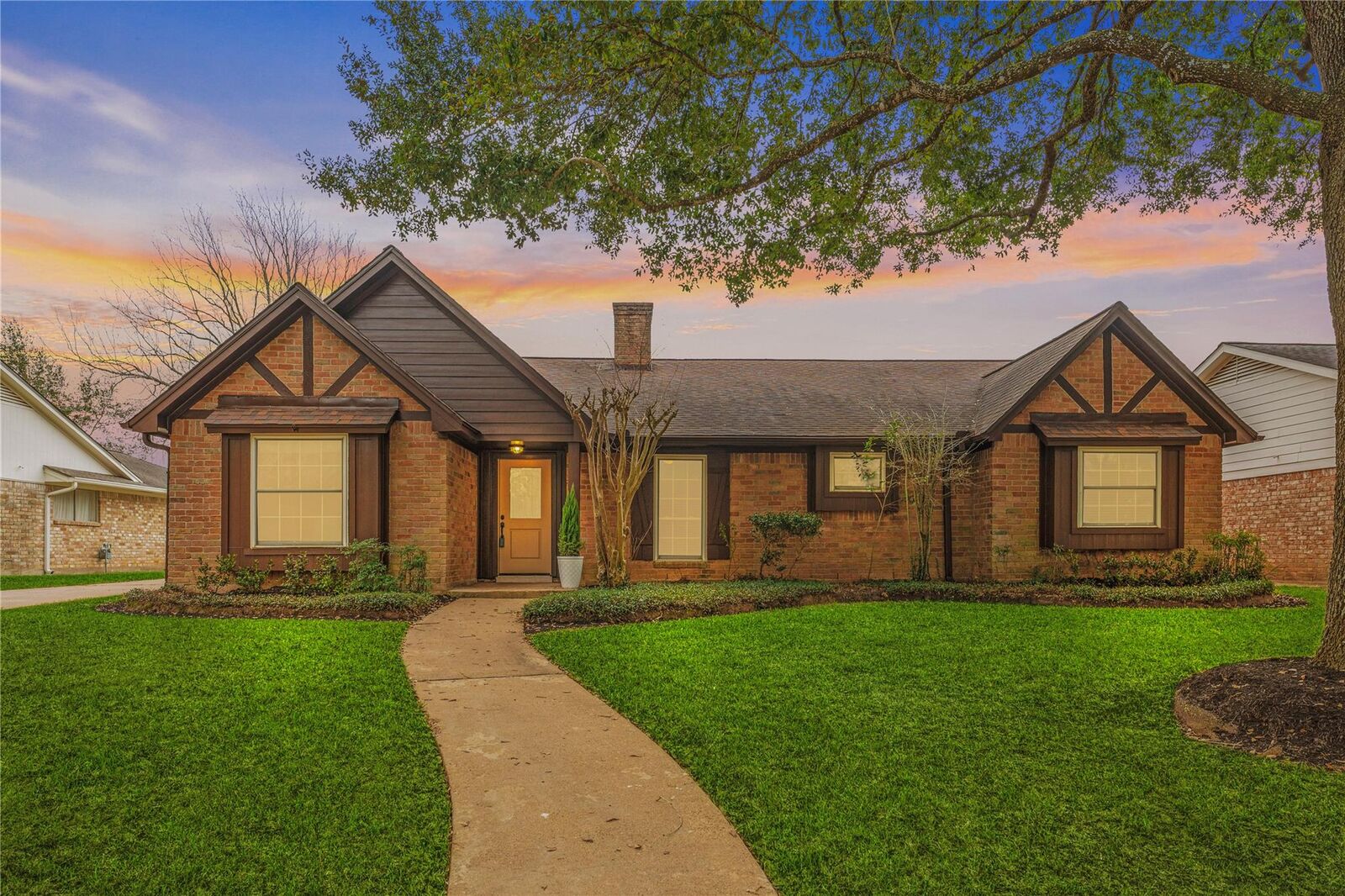 Property Photo:  3415 Redland Court  TX 77459 
